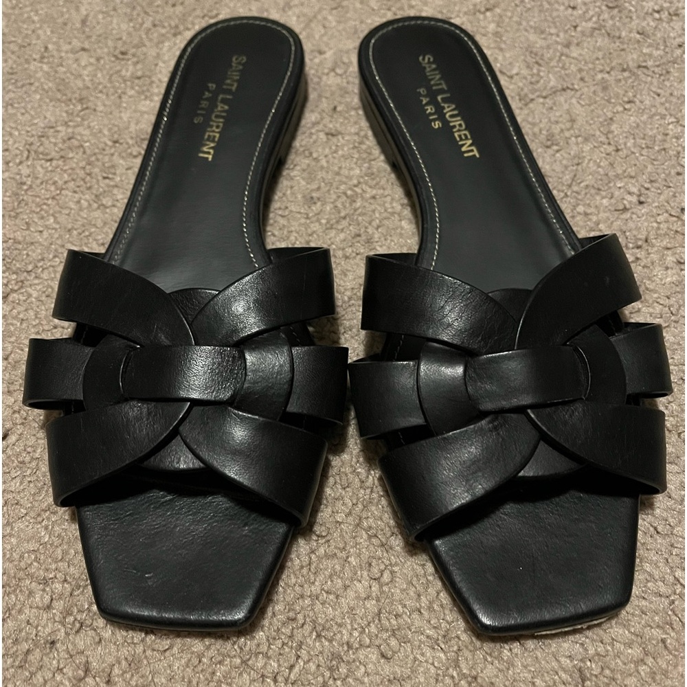 Saint Laurent tribute